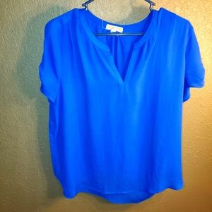 Short sleeved blouse